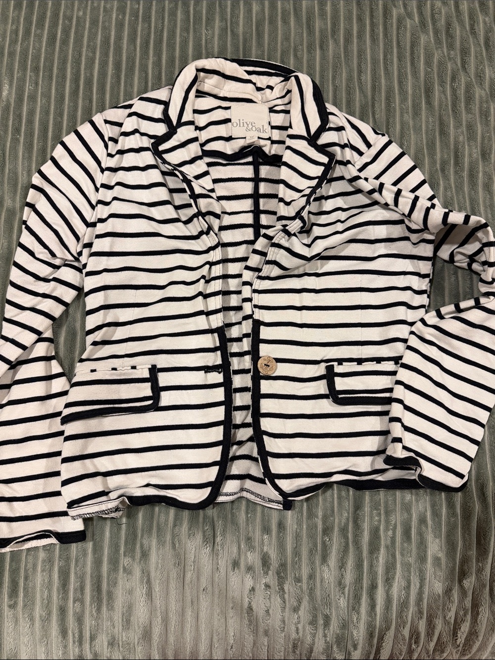 Olive & Oak Black and White Striped Knit Blazer